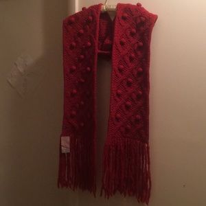 Red lambs wool scarf